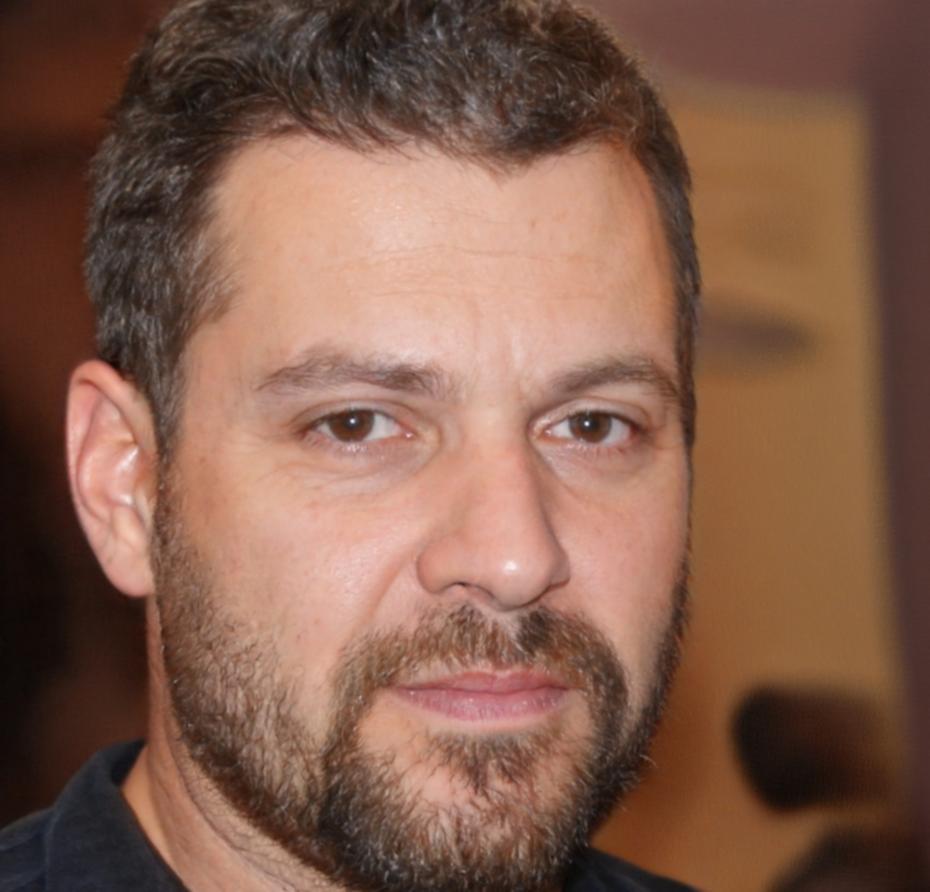 Stefan Mueller, Finanzcontroller
